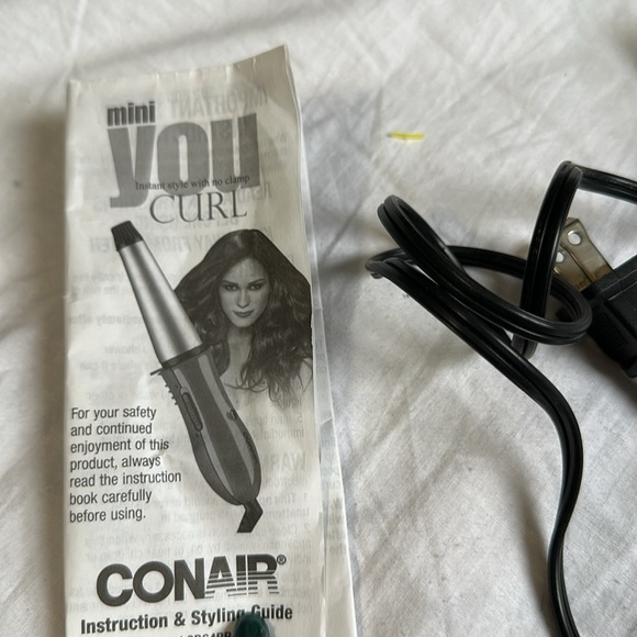 Conair Mini YOU Curl Ceramic Curler - Picture 3 of 4